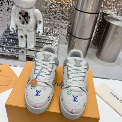 LV Casual Shoes Top Quality
Women 35-41
Men 39-45