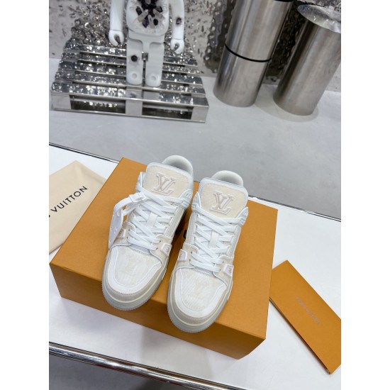 LV Casual Shoes Top Quality
Women 35-41
Men 39-45