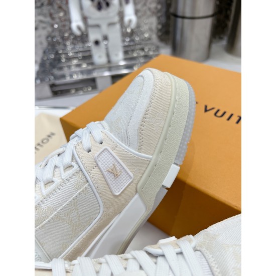 LV Casual Shoes Top Quality
Women 35-41
Men 39-45