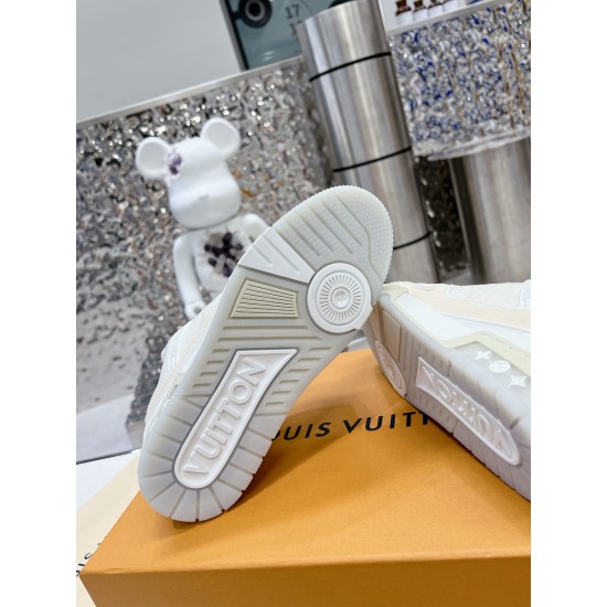 LV Casual Shoes Top Quality
Women 35-41
Men 39-45