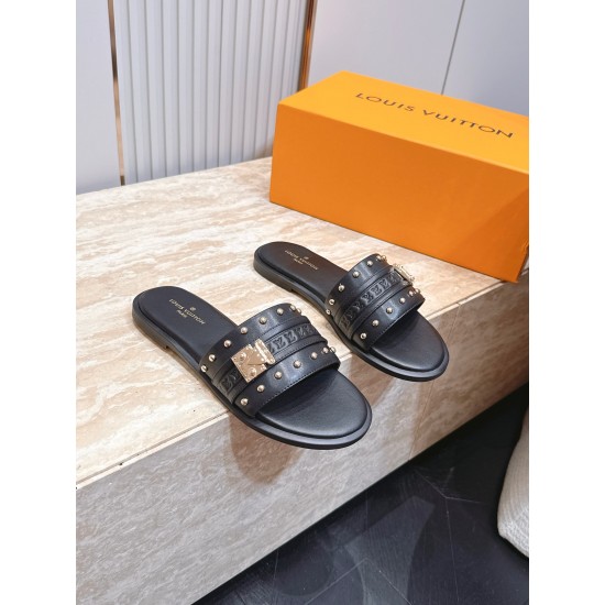LV slippers