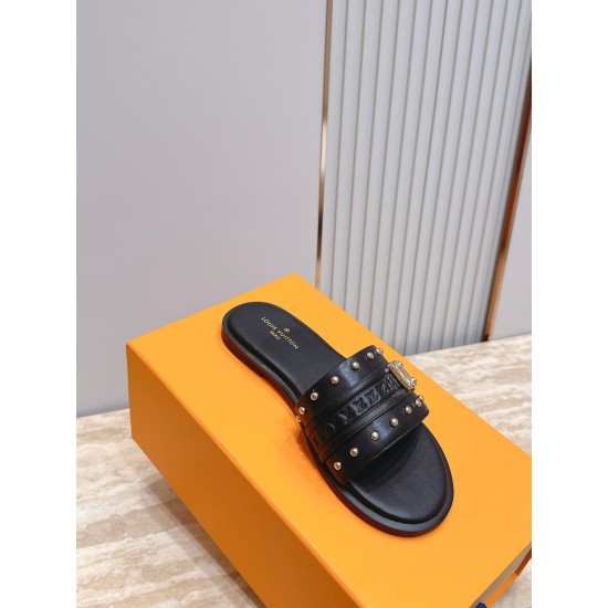 LV slippers