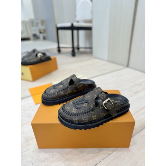 LV slippers