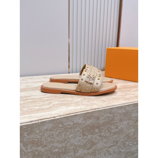 LV slippers