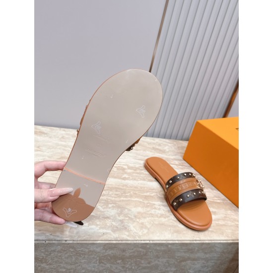 LV slippers