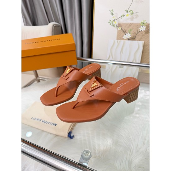 LV slippers