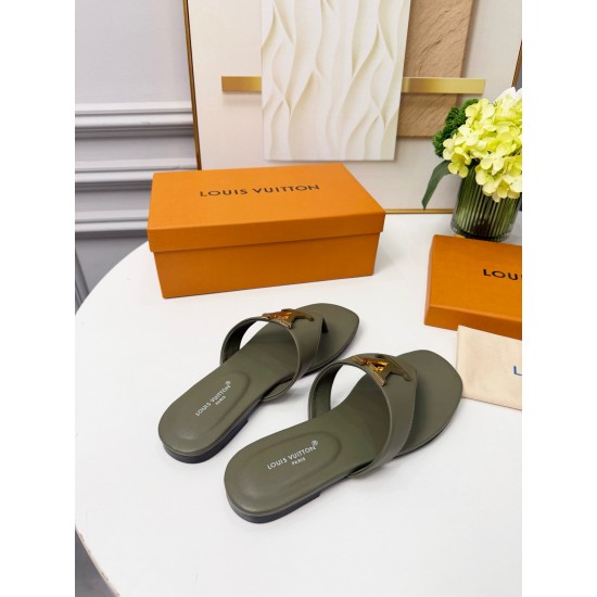 LV slippers
