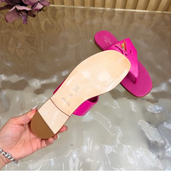 LV slippers