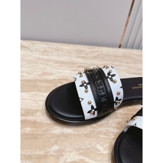 LV slippers