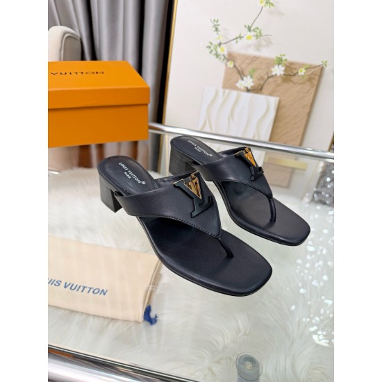 LV slippers