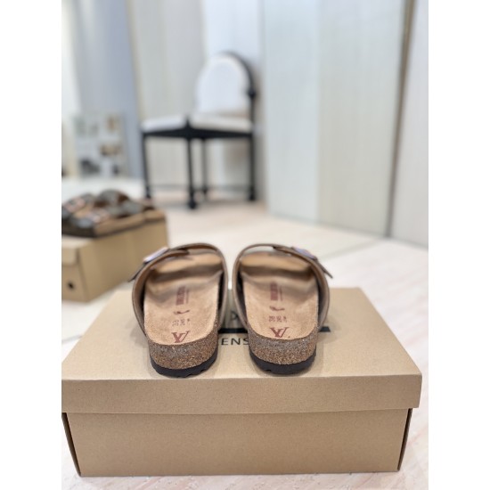 LV slippers