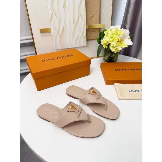 LV slippers