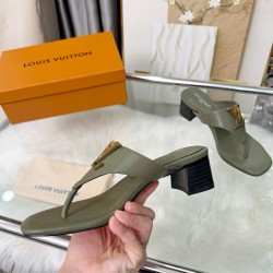LV slippers
