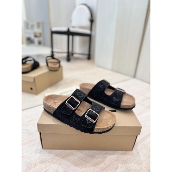 LV slippers