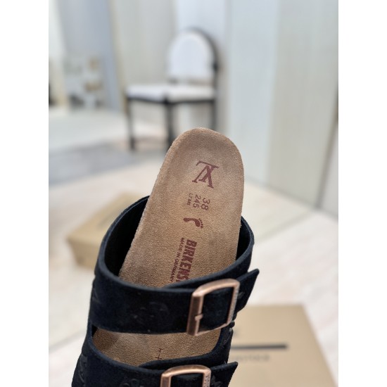LV slippers
