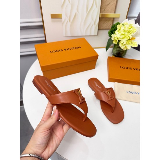 LV slippers