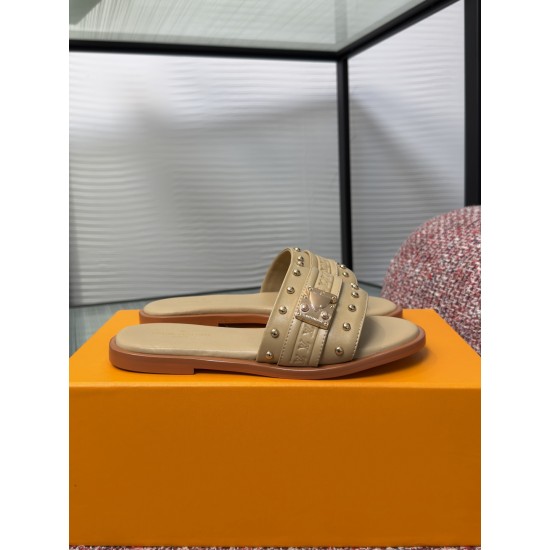 LV slippers