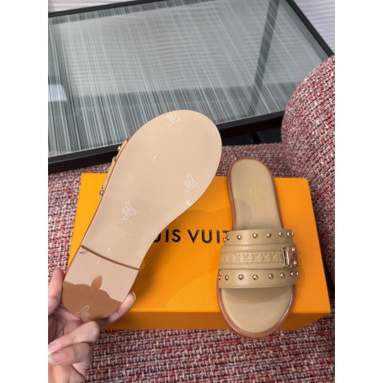LV slippers