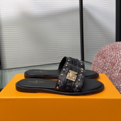 LV slippers