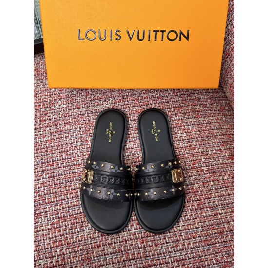 LV slippers