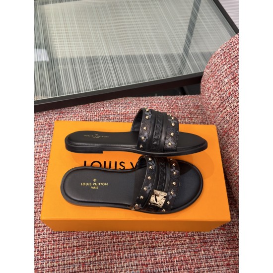 LV slippers