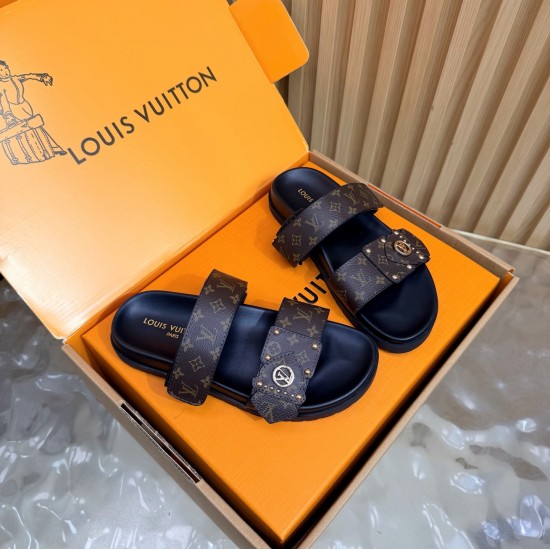 LV slippers