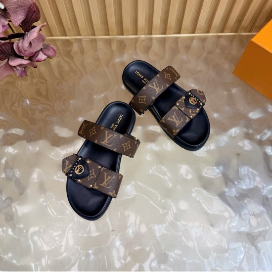 LV slippers