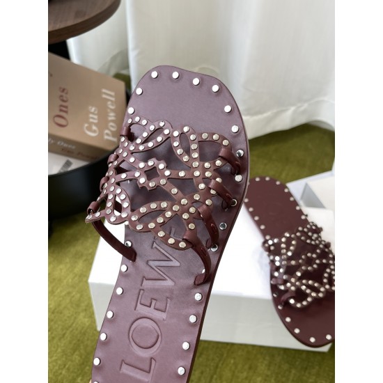 Loewe slippers