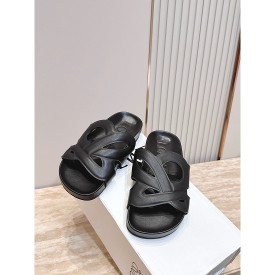 Loewe slippers