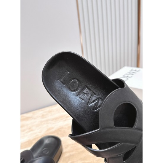 Loewe slippers