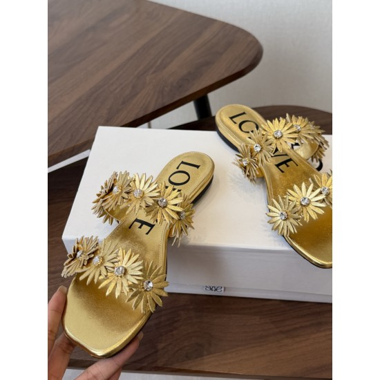 Loewe slippers