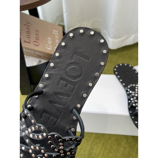 Loewe slippers