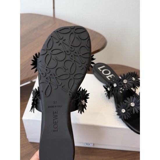 Loewe slippers