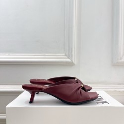 Loewe slippers