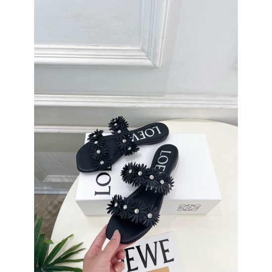 Loewe slippers