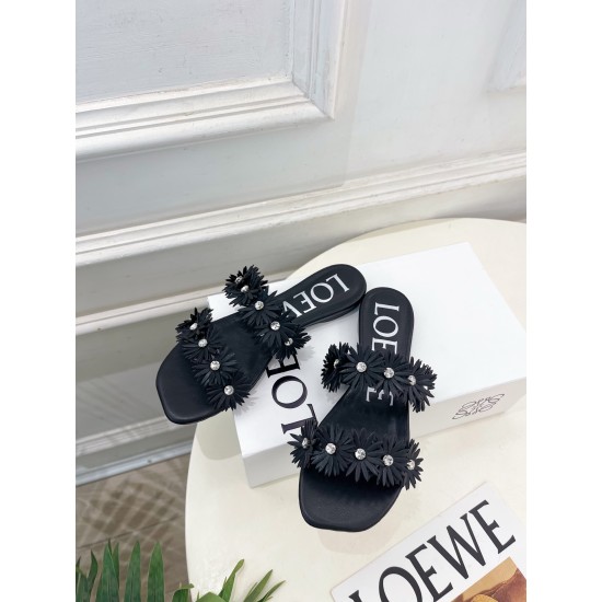 Loewe slippers