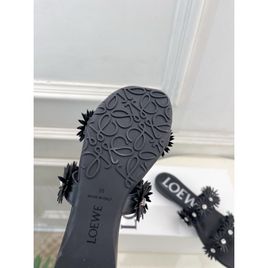 Loewe slippers