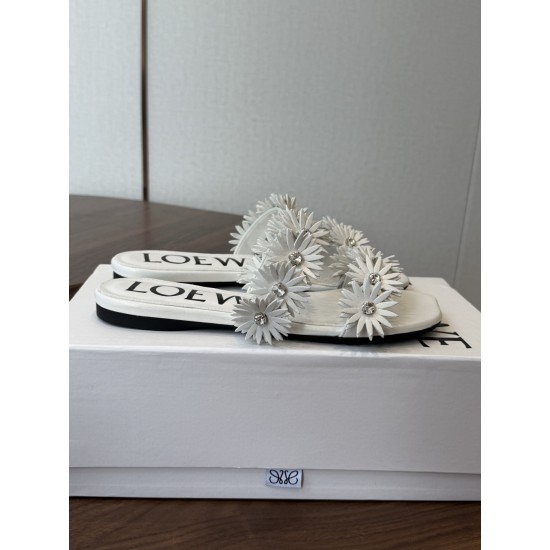 Loewe slippers