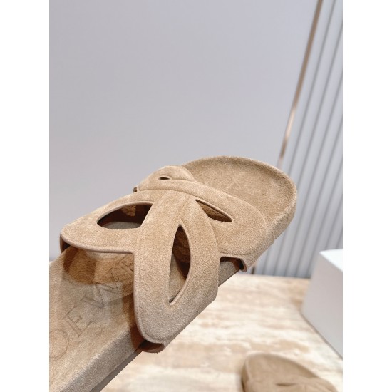 Loewe slippers