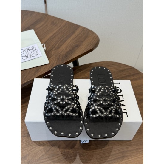 Loewe slippers