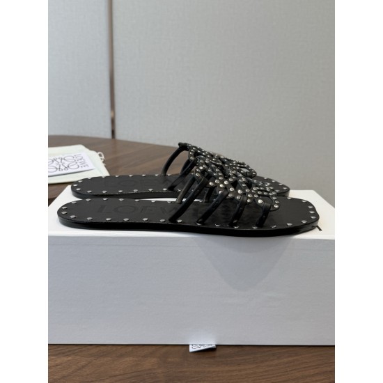 Loewe slippers