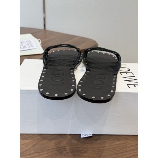 Loewe slippers