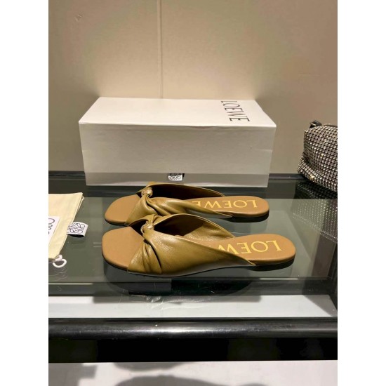 Loewe slippers