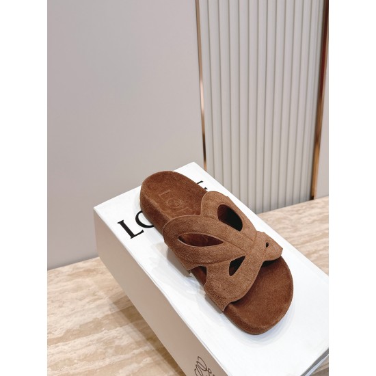 Loewe slippers