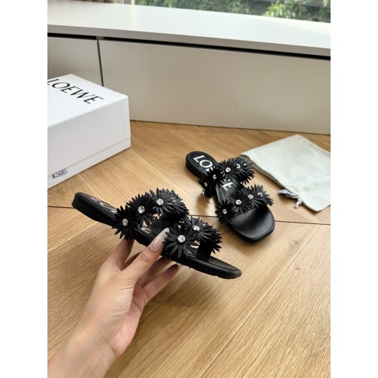 Loewe slippers