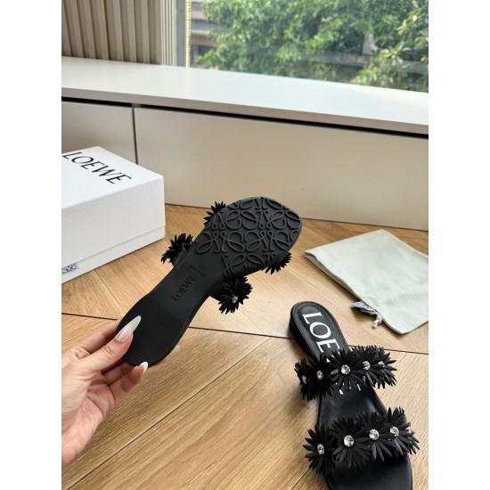 Loewe slippers