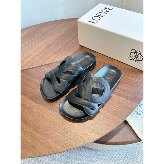 Loewe slippers