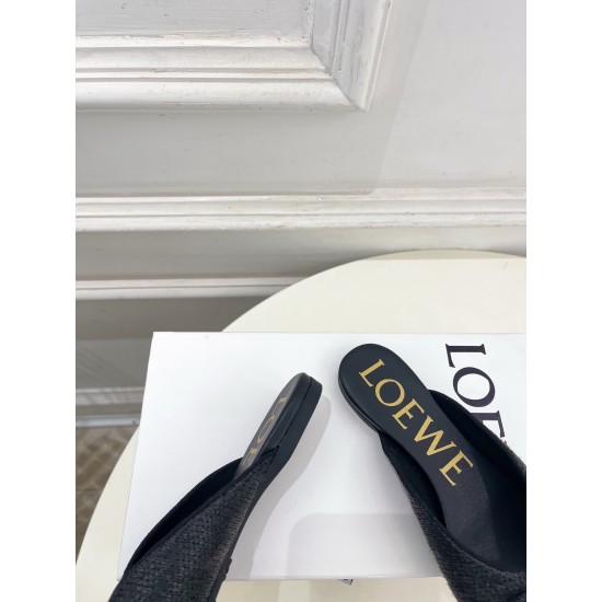 Loewe slippers