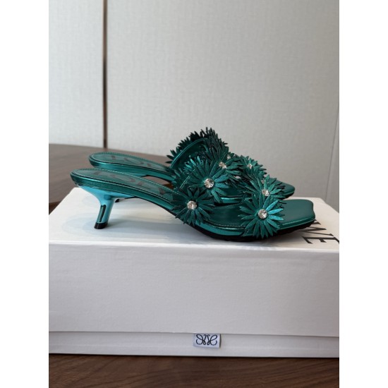 Loewe slippers