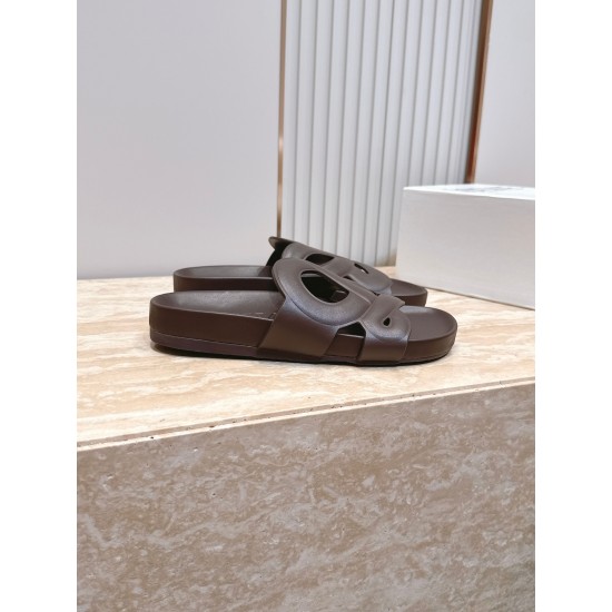Loewe slippers